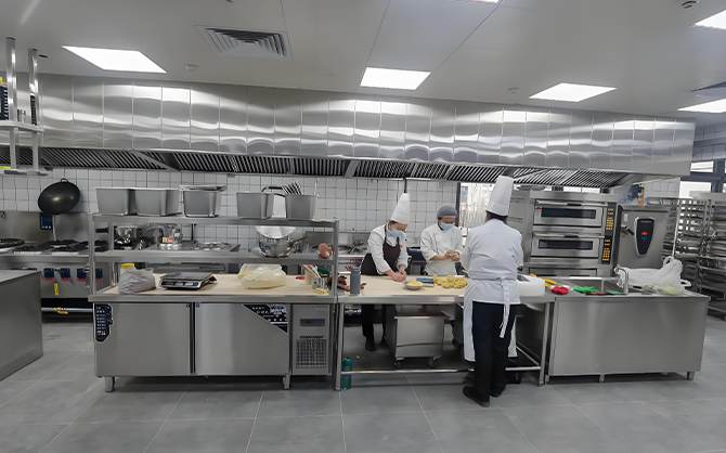 高校食堂廚具維護(hù)管理要點(diǎn)及應(yīng)對(duì)策略探討